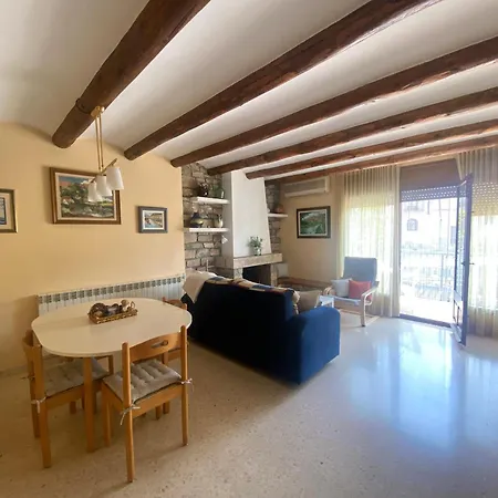 Cal Pelat Apartment